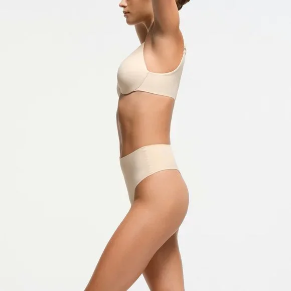 SKIMS Bra Smoothing Intimates 44DDDD 44G SAND NWT Full Coverage Beige Tan 44DDDD - Picture 5 of 10